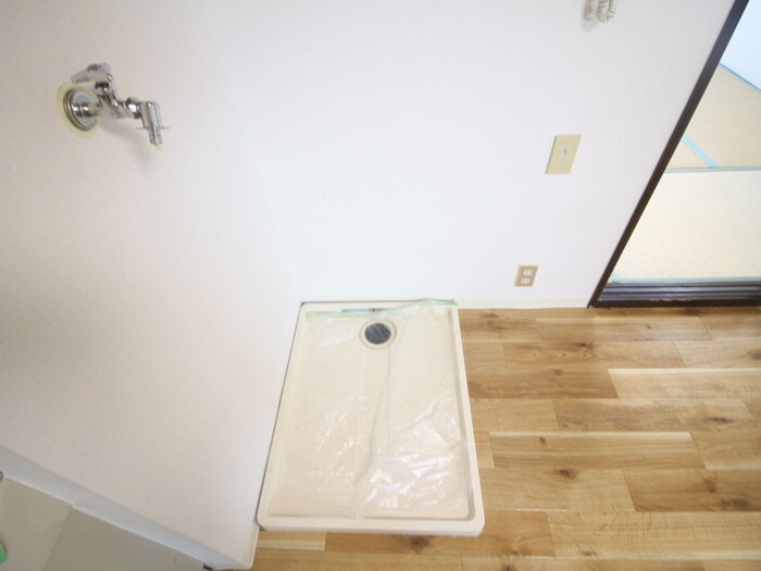 物件内観写真22　(洗濯機置場)