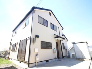上野西３丁目中川貸家外観写真