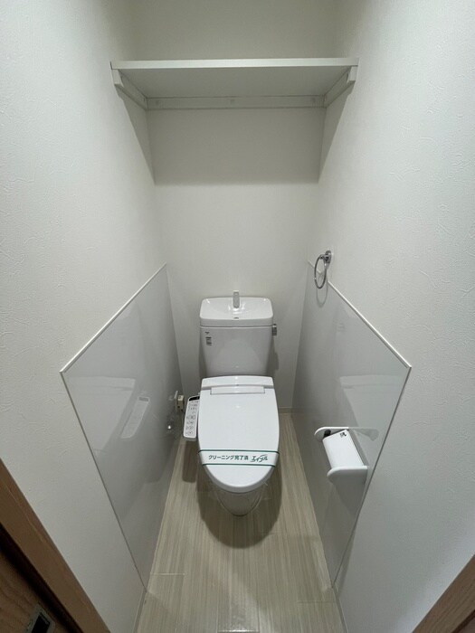 物件内観写真14　(トイレ)