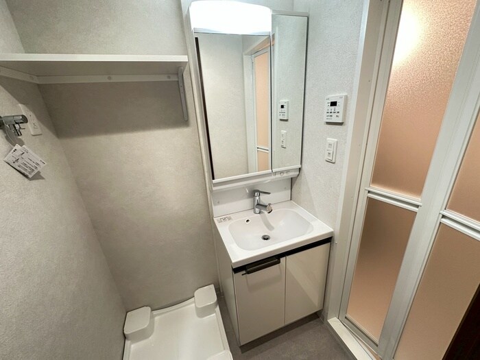 物件内観写真6　(洗面)