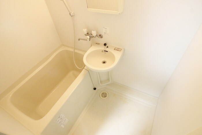 物件内観写真12　(バス／シャワールーム等)