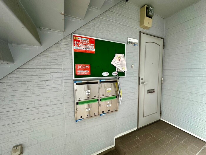 物件外観写真6　(建物設備)