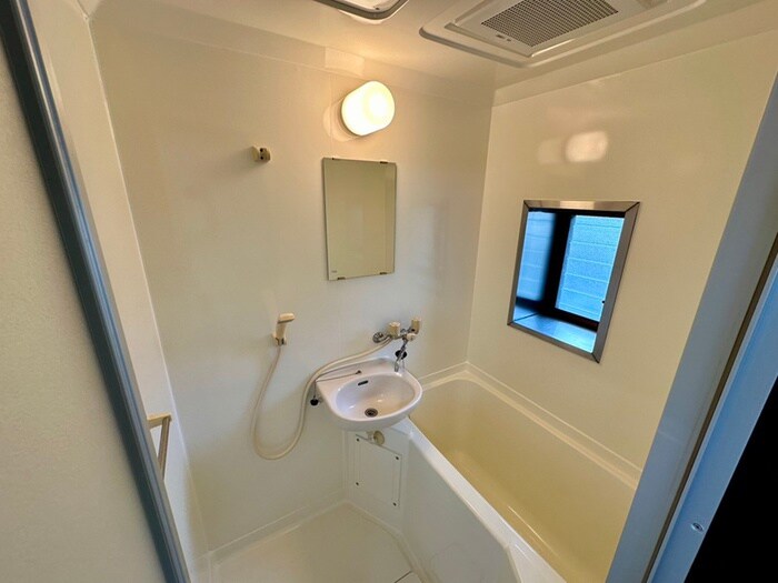 物件内観写真10　(バス／シャワールーム等)