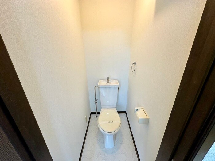 物件内観写真10　(トイレ)