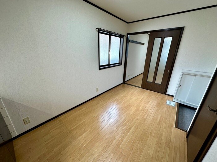 物件内観写真17　(居室)