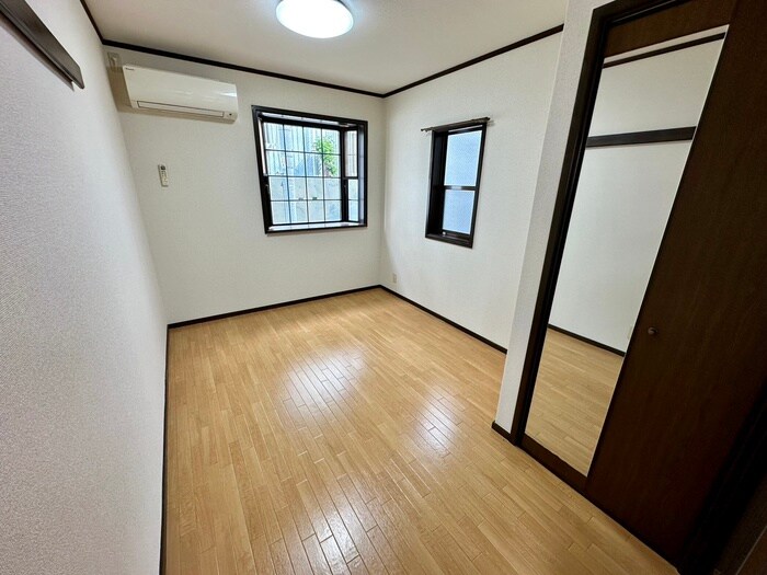 物件内観写真19　(居室)