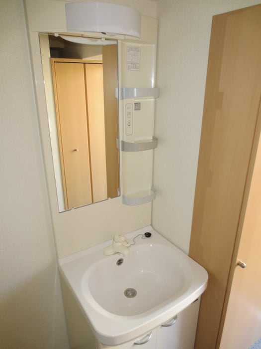 物件内観写真11　(洗面)