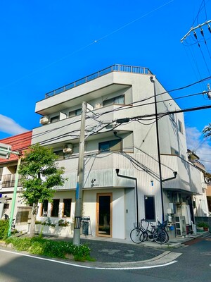 綾園松井邸ワンル－ム外観写真