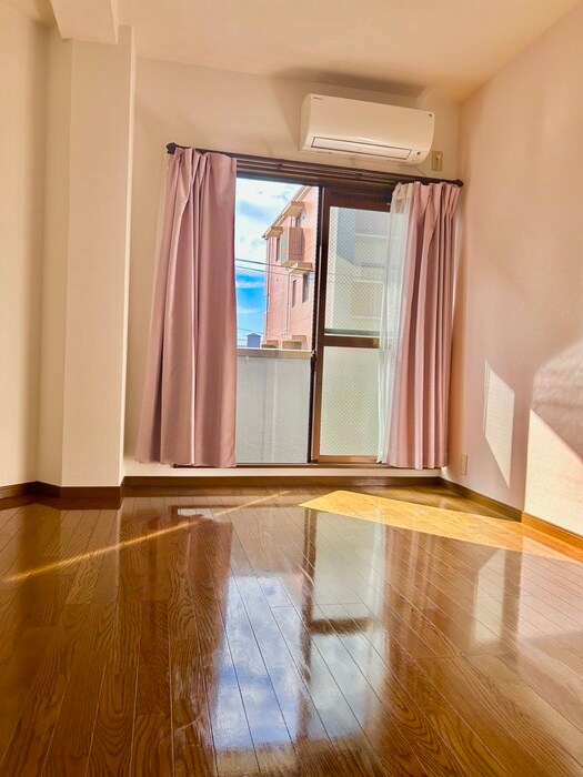 物件内観写真14　(居室)