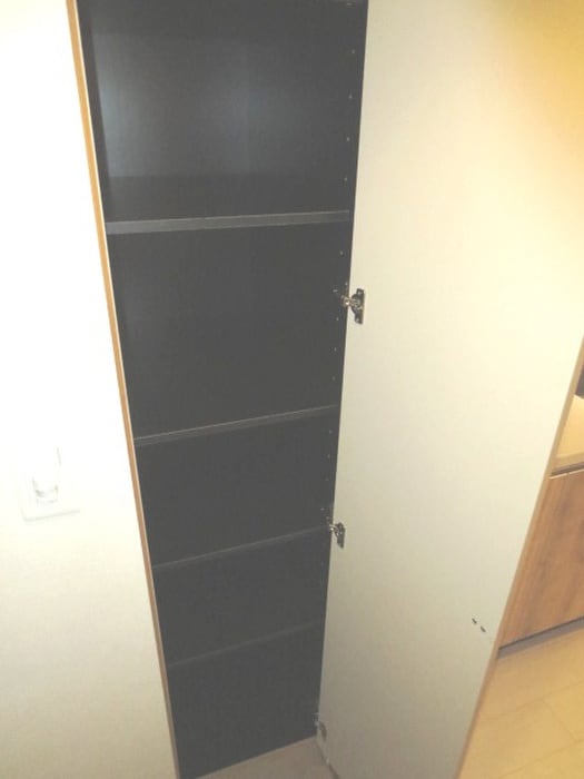 物件内観写真8　(靴箱)