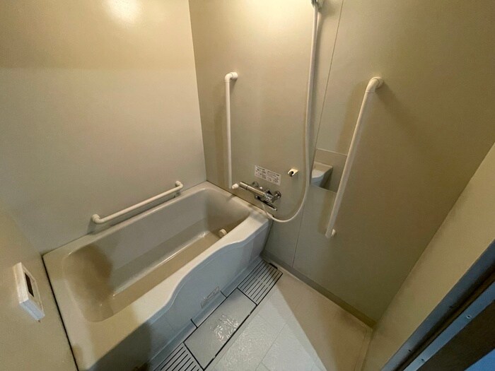 物件内観写真12　(バス／シャワールーム等)