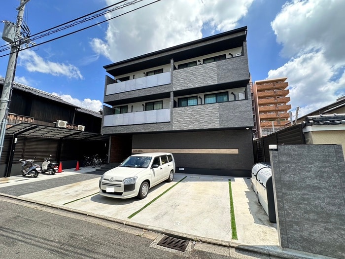 物件外観写真1　(外観写真)