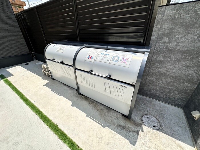 物件外観写真4　(建物設備)