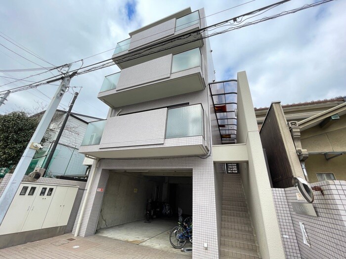 物件外観写真2　(外観写真)