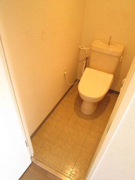 物件内観写真13　(トイレ)