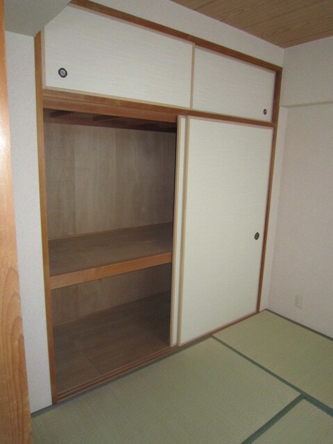 物件内観写真14　(収納)