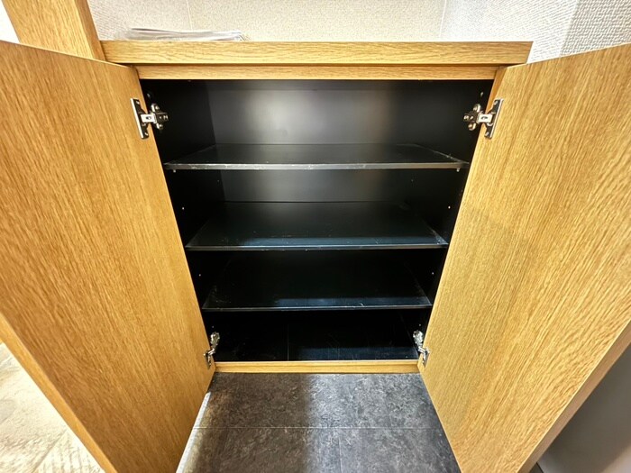 物件内観写真18　(靴箱)