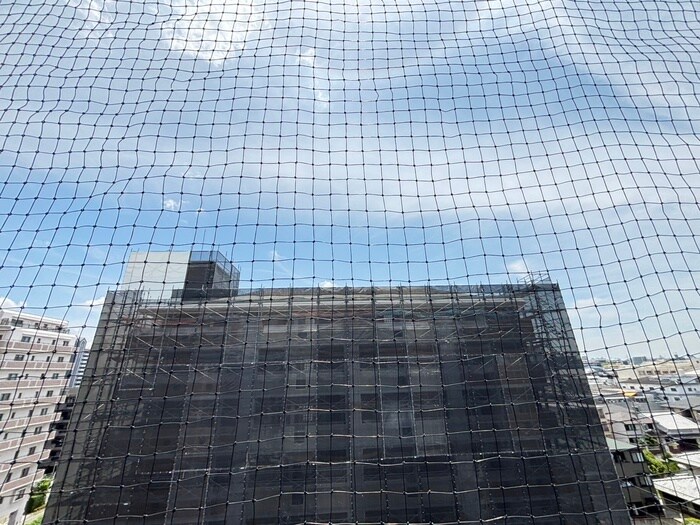 物件内観写真22　(室内からの展望)