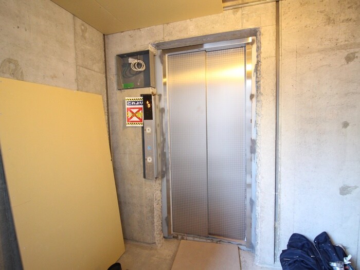 物件外観写真5　(建物設備)