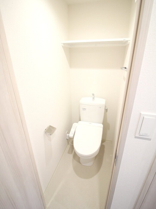 物件内観写真11　(トイレ)