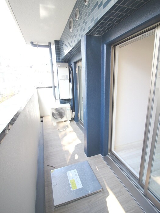 物件内観写真19　(室内からの展望)