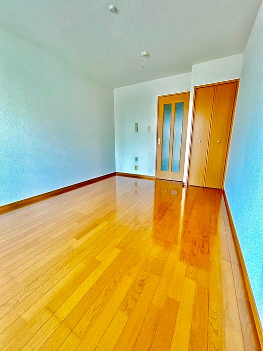 物件内観写真19　(居室)