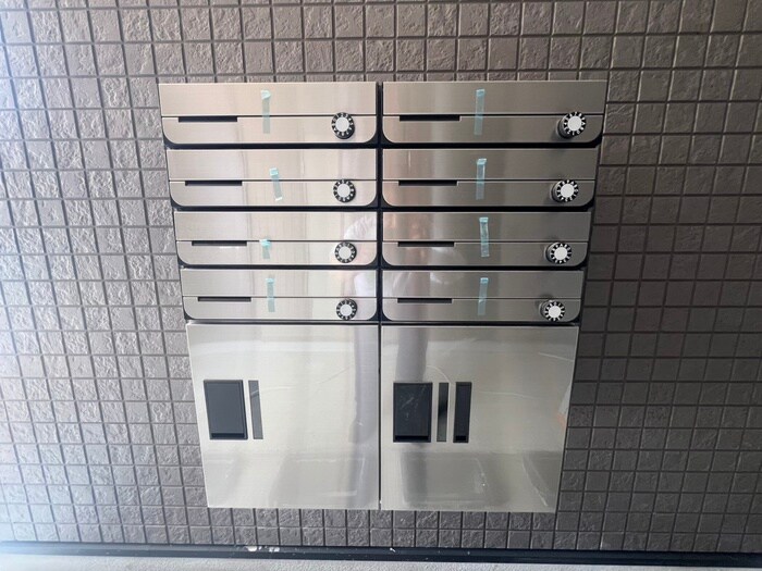 物件外観写真6　(建物設備)