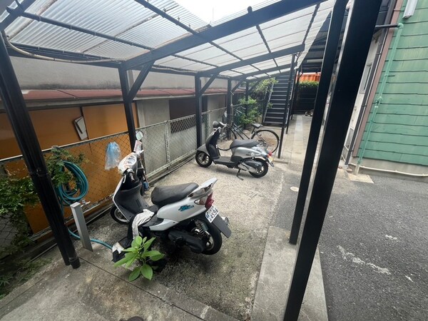 駐輪場