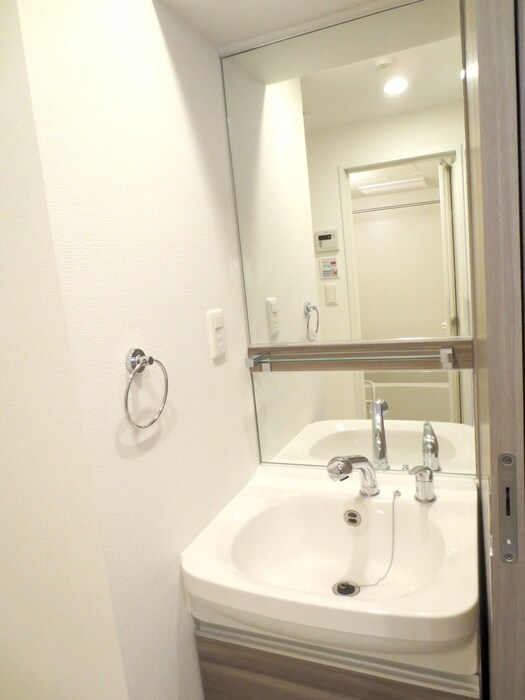 物件内観写真13　(洗面)