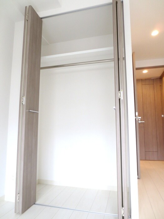 物件内観写真16　(収納)