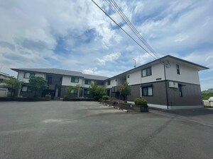 エレカーサ外観写真