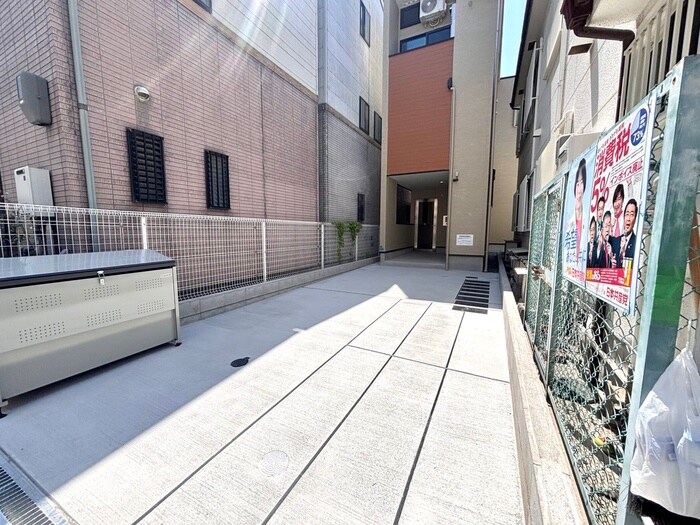 物件外観写真2　(外観写真)