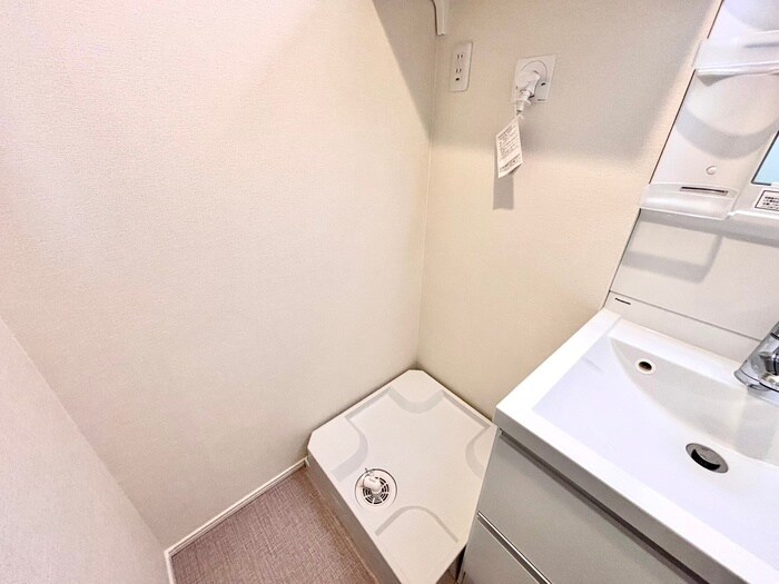 物件内観写真19　(洗濯機置場)