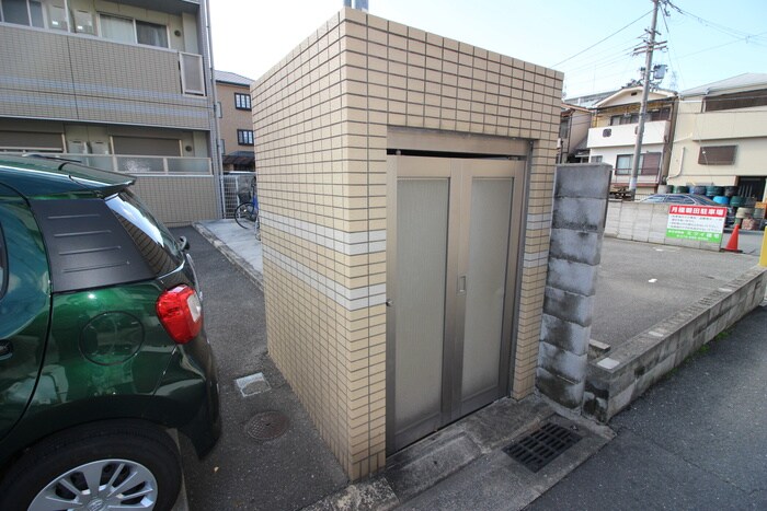 物件外観写真6　(建物設備)