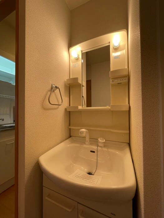 物件内観写真16　(洗面)