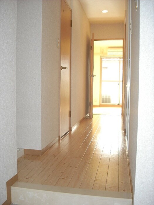 物件内観写真20　(玄関)