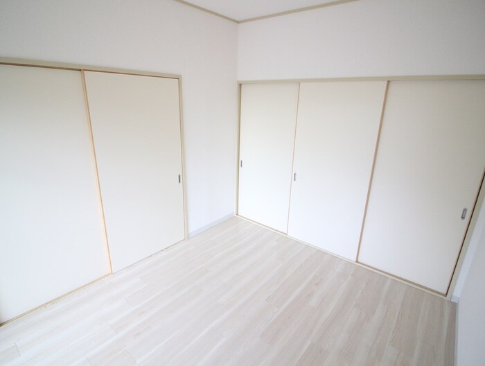 物件内観写真17　(居室)