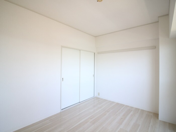 物件内観写真19　(居室)