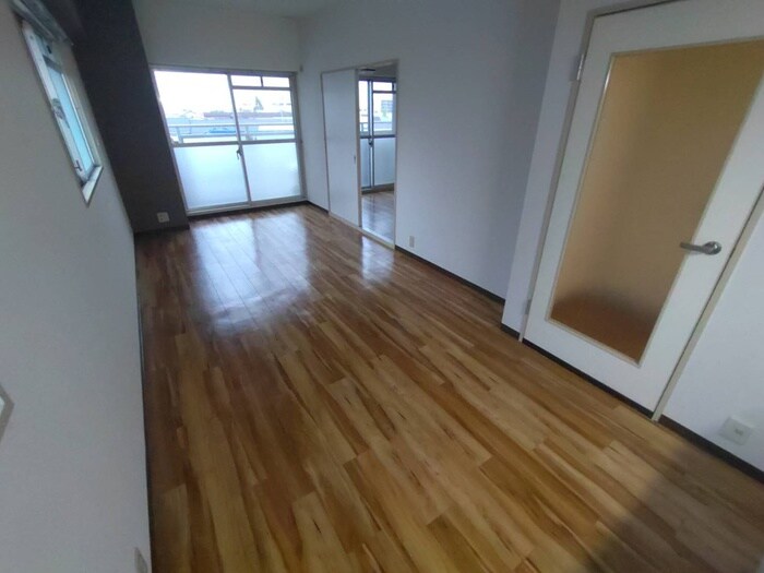 物件内観写真12　(居室)