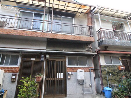 玉串町西１丁目テラス外観写真