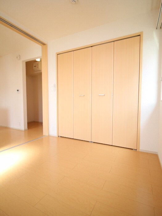 物件内観写真14　(居室)