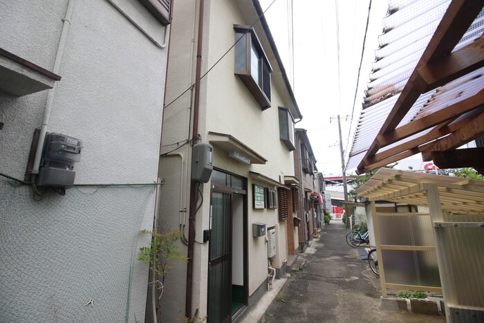 物件外観写真2　(外観写真)