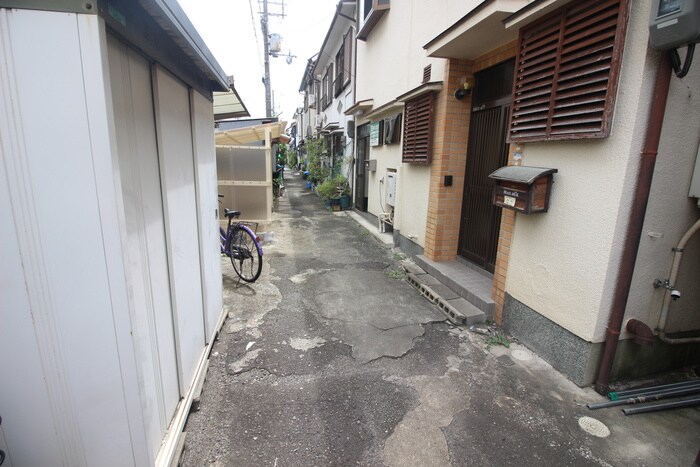 物件外観写真6　(周辺環境)