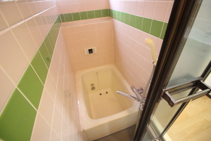 物件内観写真12　(バス／シャワールーム等)