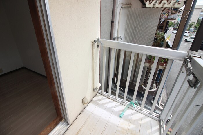 物件内観写真17　(洗濯機置場)