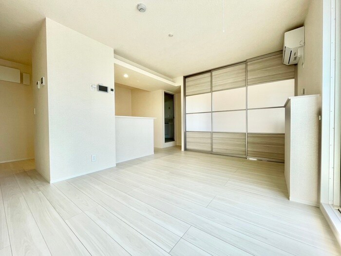 物件内観写真7　(居室)