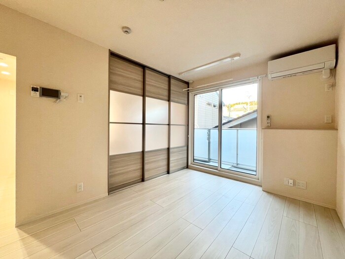 物件内観写真9　(居室)