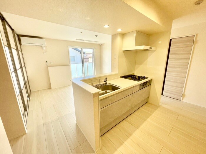 物件内観写真9　(内観写真)