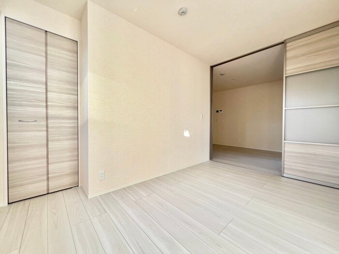 物件内観写真9　(居室)