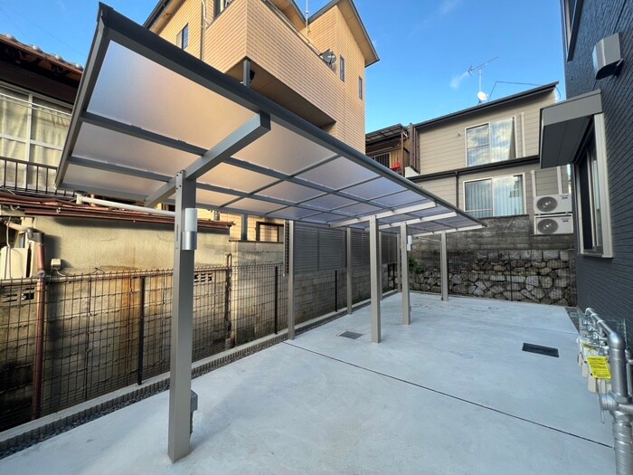 物件外観写真4　(駐輪場)